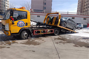 港南区救援拖车费用怎么算